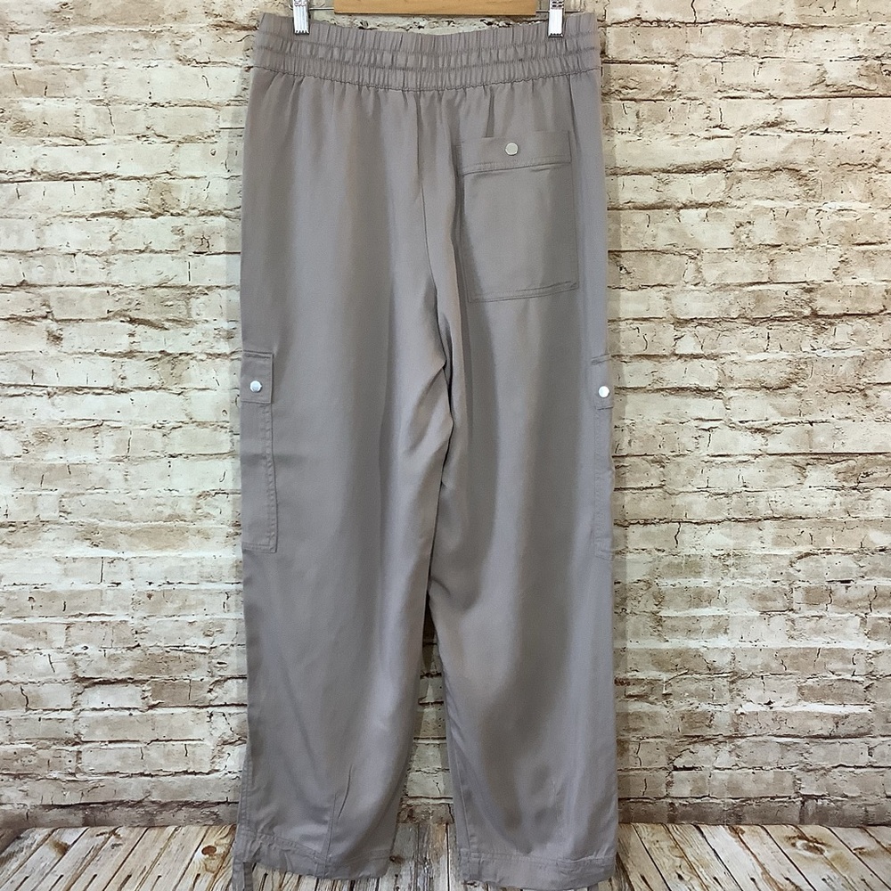 Athleta Celestial High Rise Utility Pant Medium Feather - Picture 4 of 10